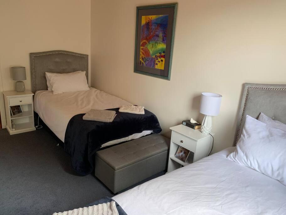 Bridgecroft House - Spacious & Serene Family Home リッチモンド エクステリア 写真