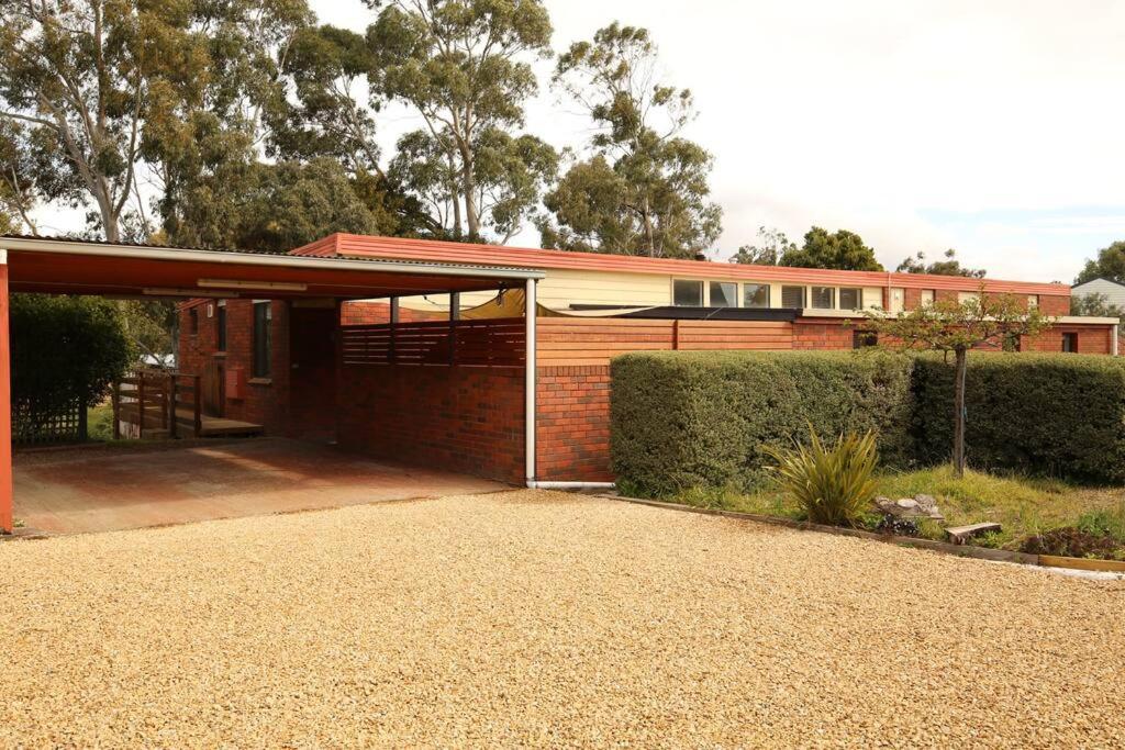 Bridgecroft House - Spacious & Serene Family Home リッチモンド エクステリア 写真